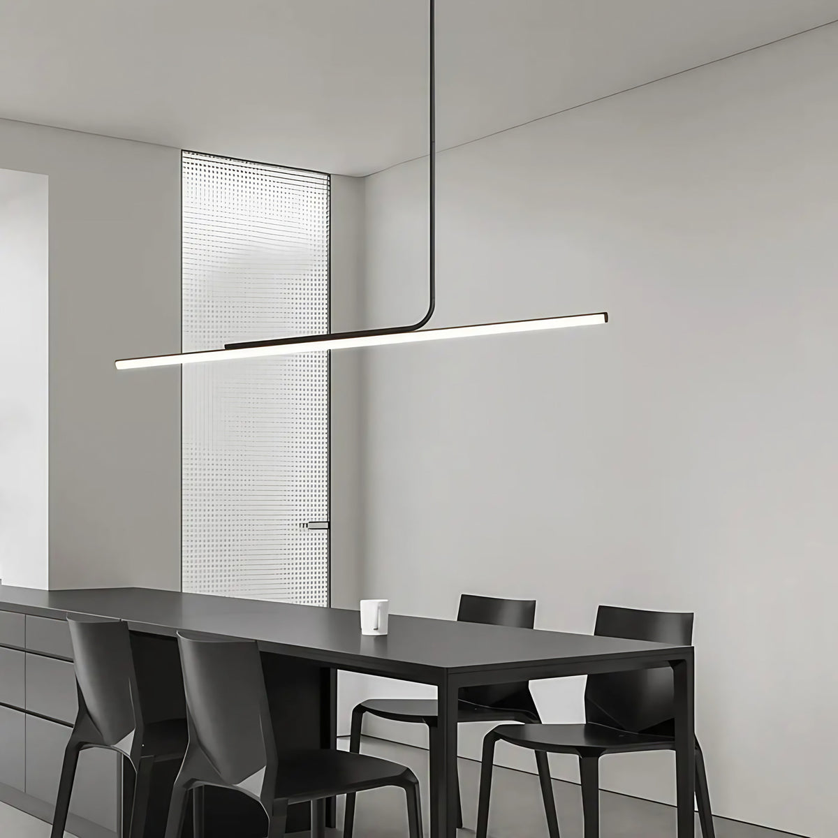 Suspension LED noire minimaliste pour salle à manger, tailles S et L