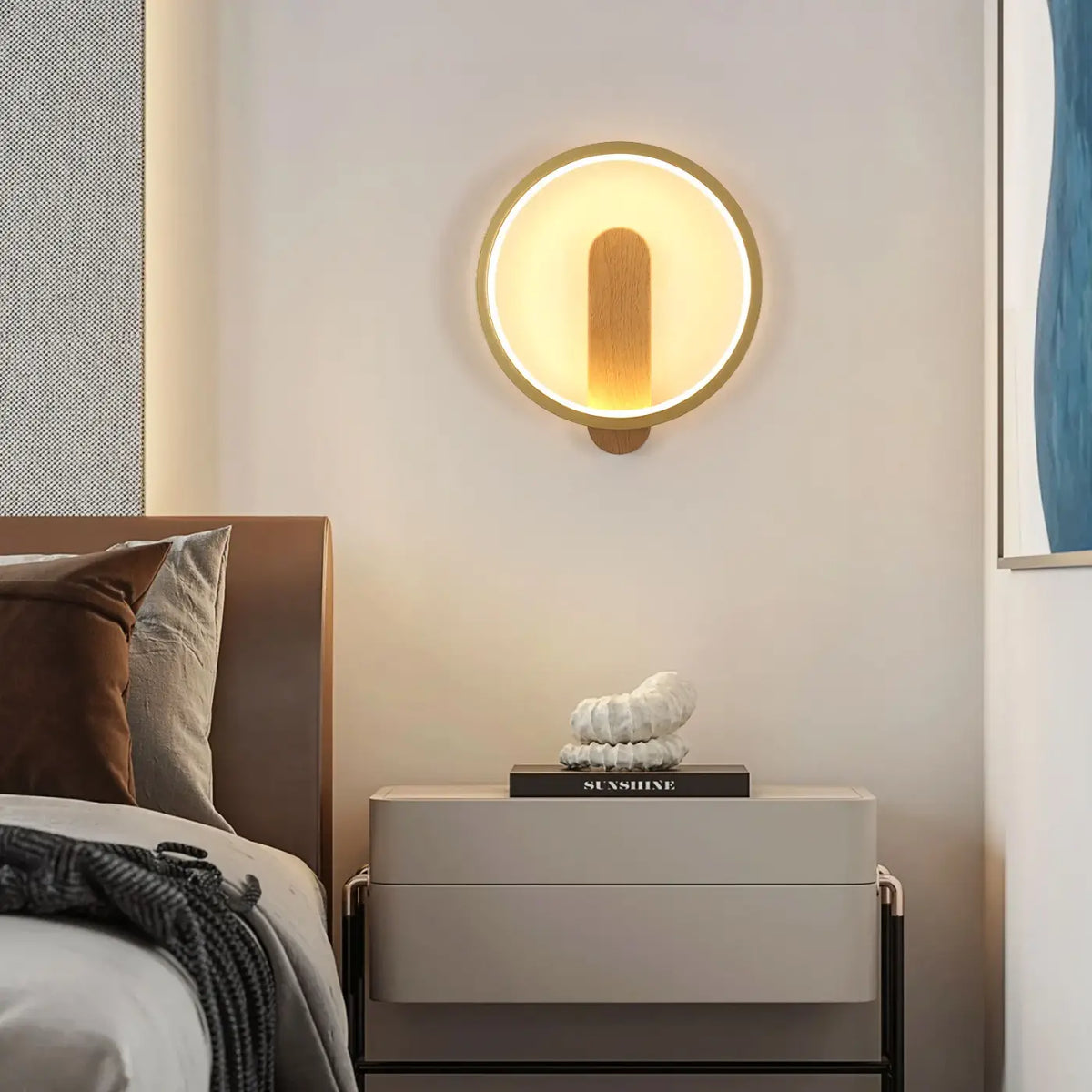 Luminaire rond en bois, ligne minimaliste et lumière douce