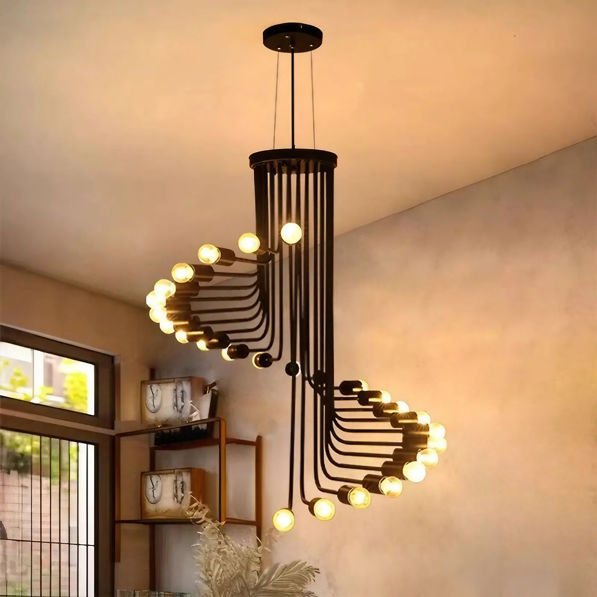 Lustre moderne à bras courbés et ampoules apparentes, tailles S et M