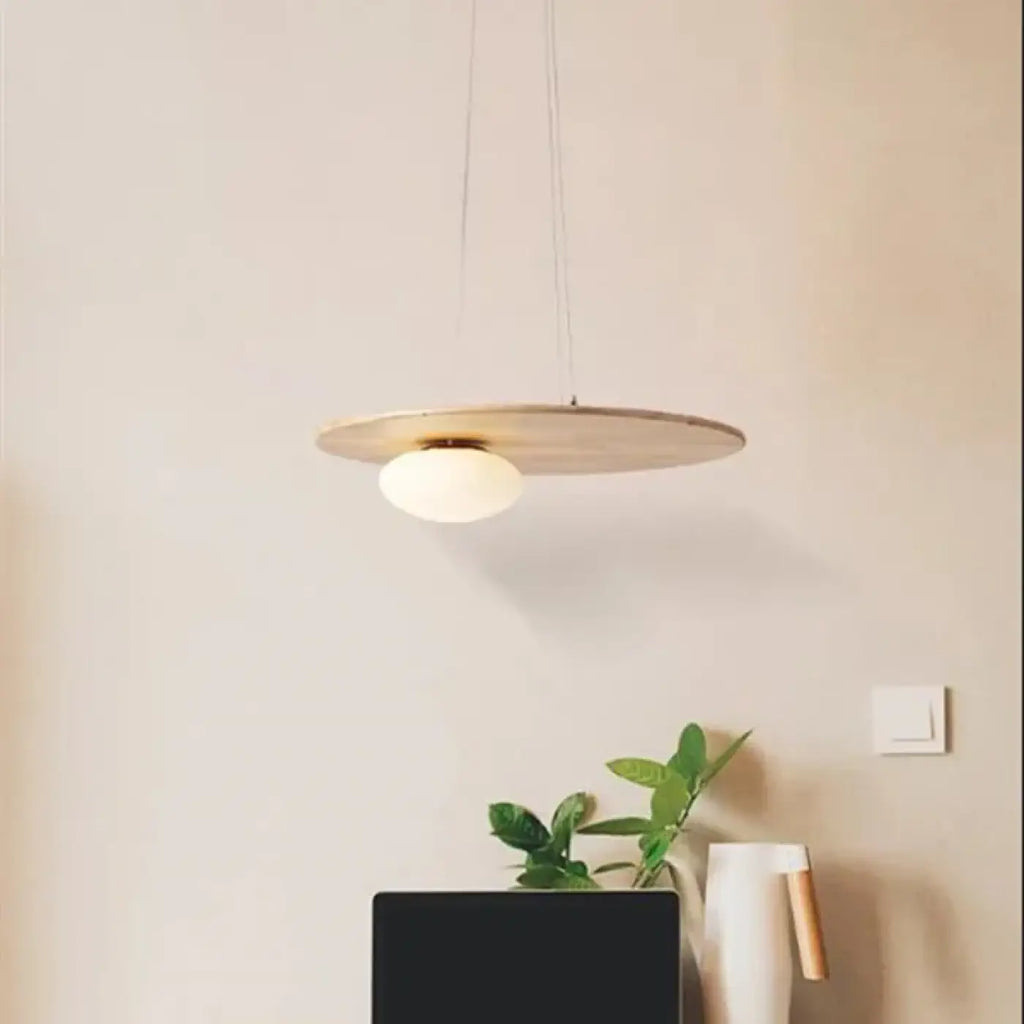 Suspension moderne en bois au style épuré, tailles S et M