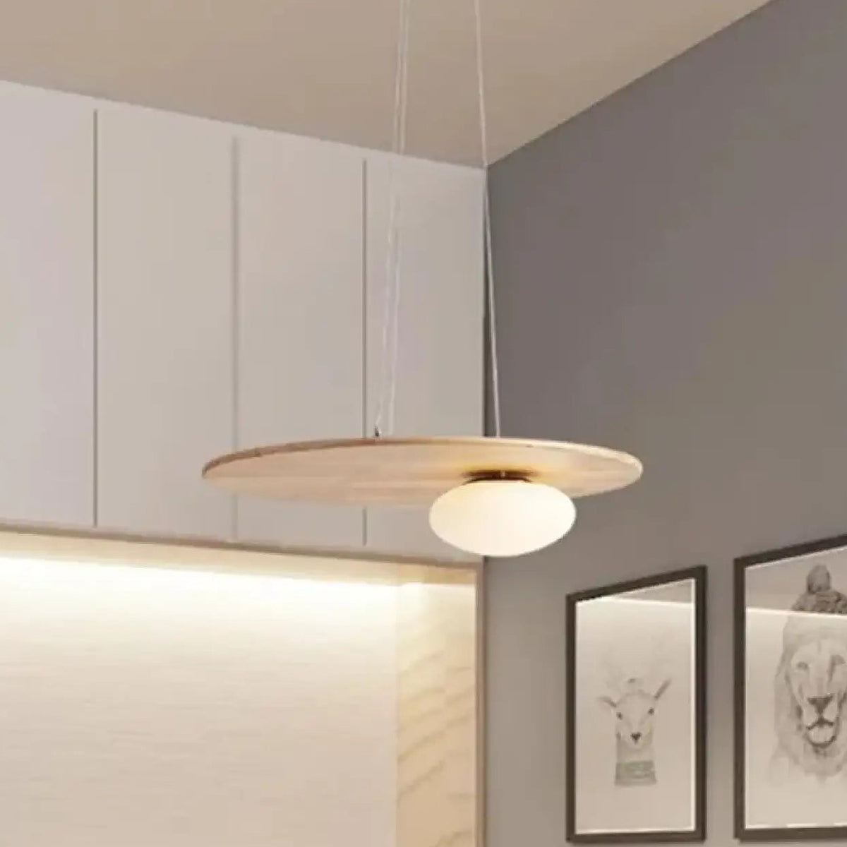 Suspension moderne en bois au style épuré, tailles S et M