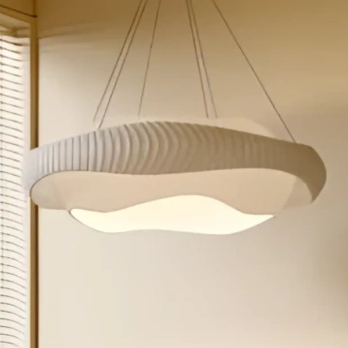 Suspension nuage aux courbes ondulées, tailles S, M ou L