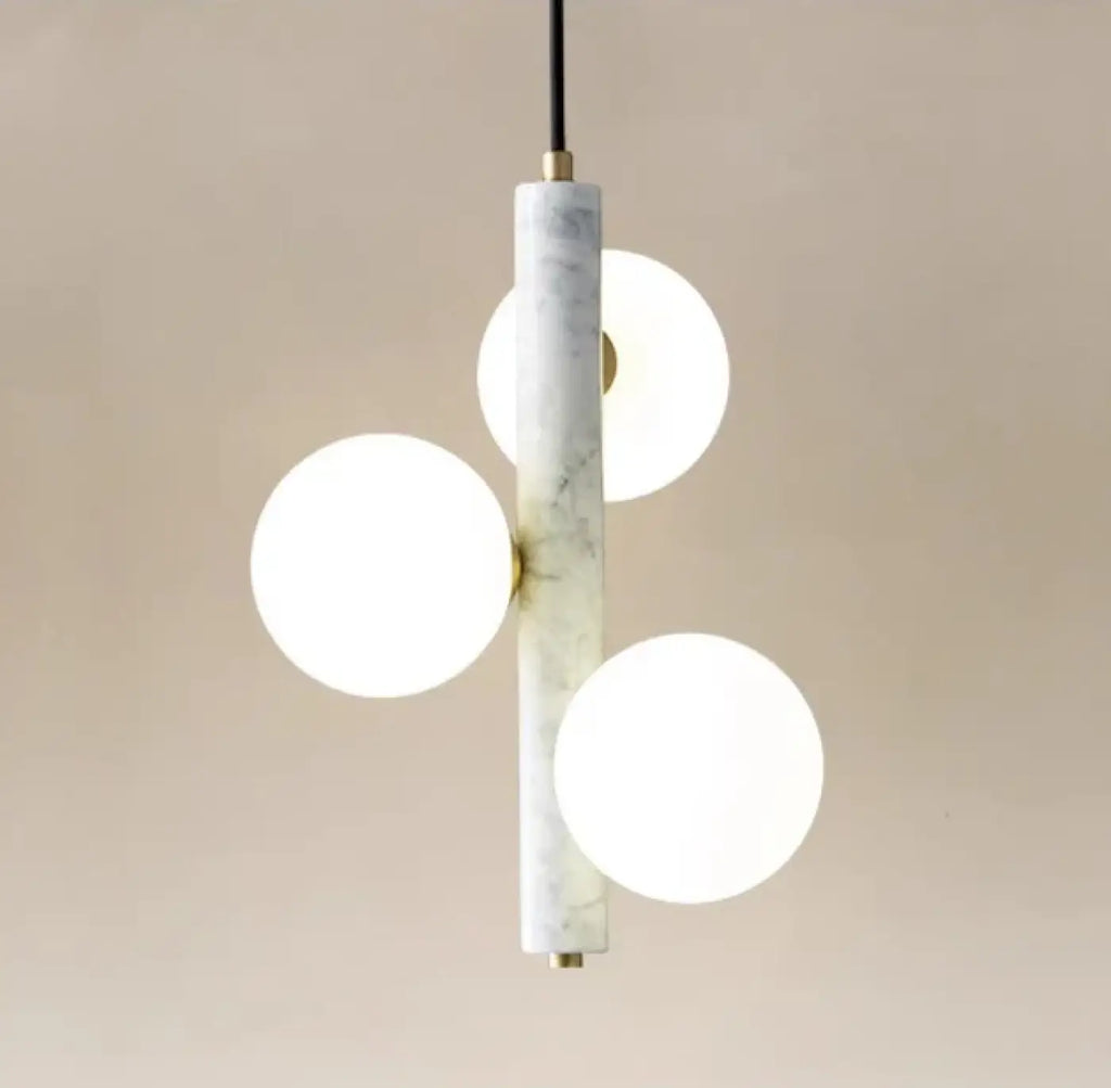 Suspension à globes opalins, blanc, doré ou vert, blanc