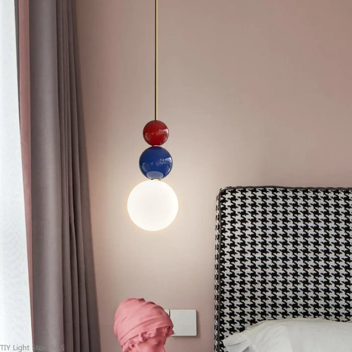 Suspension minimaliste sculpturale, trois modèles au choix