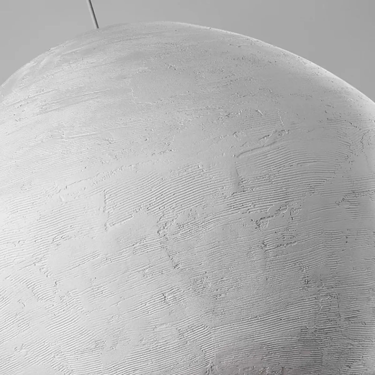 Suspension en plâtre texturé blanc, tailles S ou M