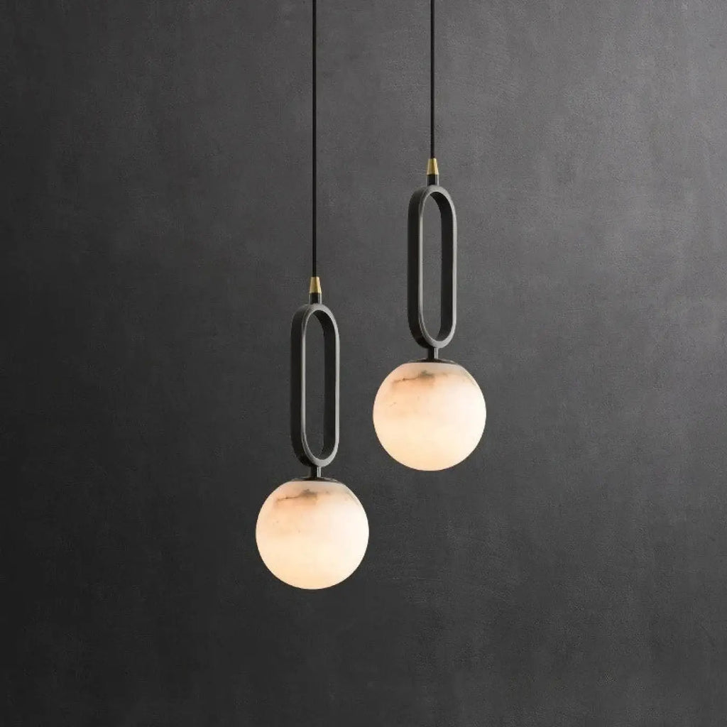 Suspension moderne aux lignes épurées, taille S ou M