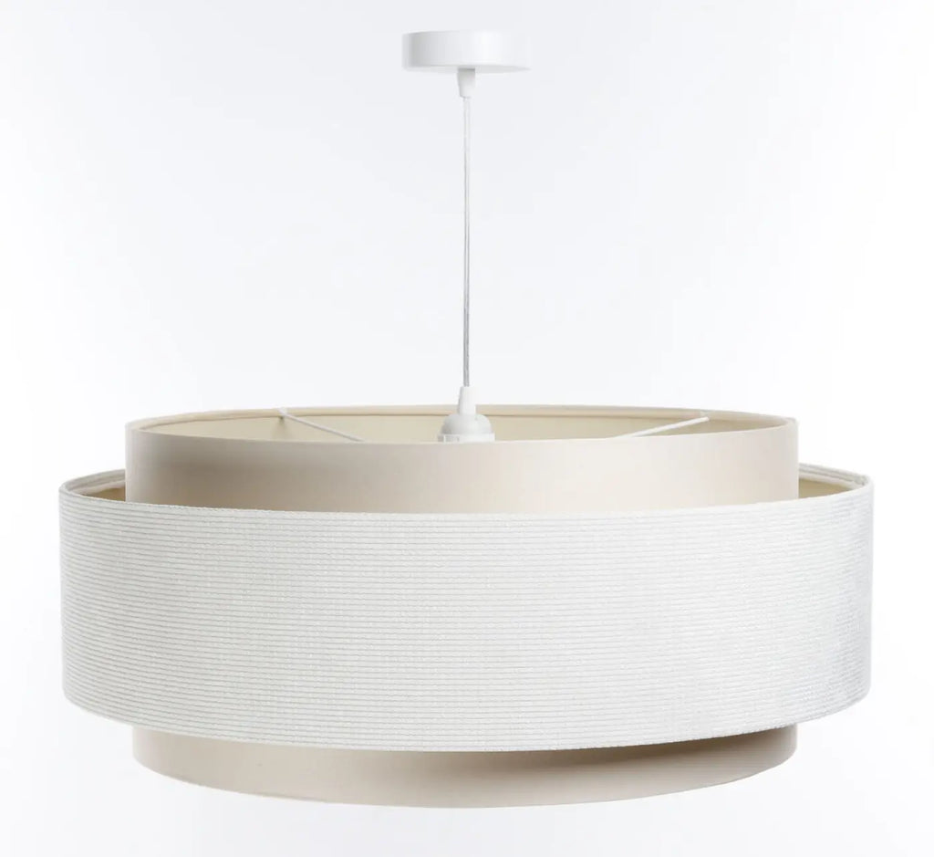 Suspension en tissu crème, lumière douce et ligne moderne