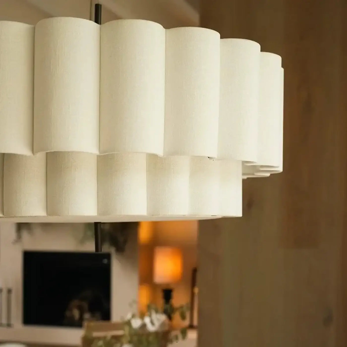 Suspension en tissu plissé beige, tailles S, M et L