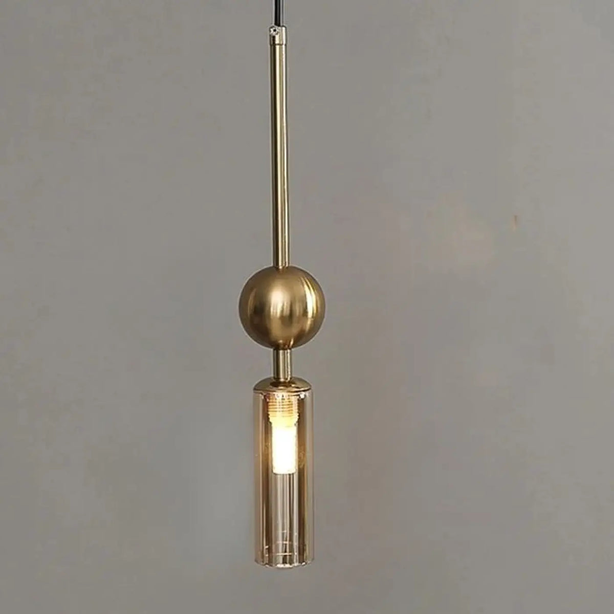 Suspension tube en verre et boule métallique, huit modèles