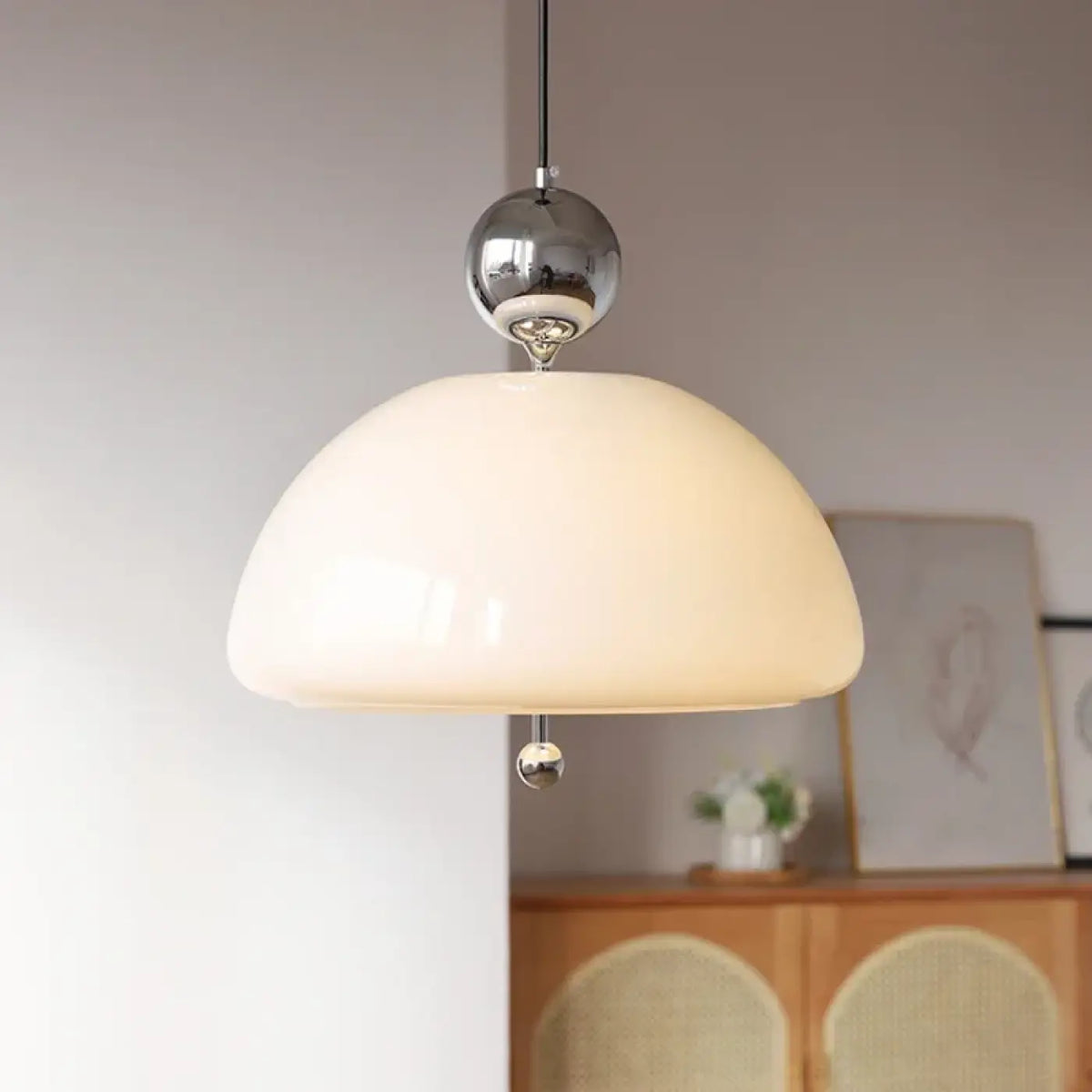 Suspension en verre opalin, cinq coloris au choix