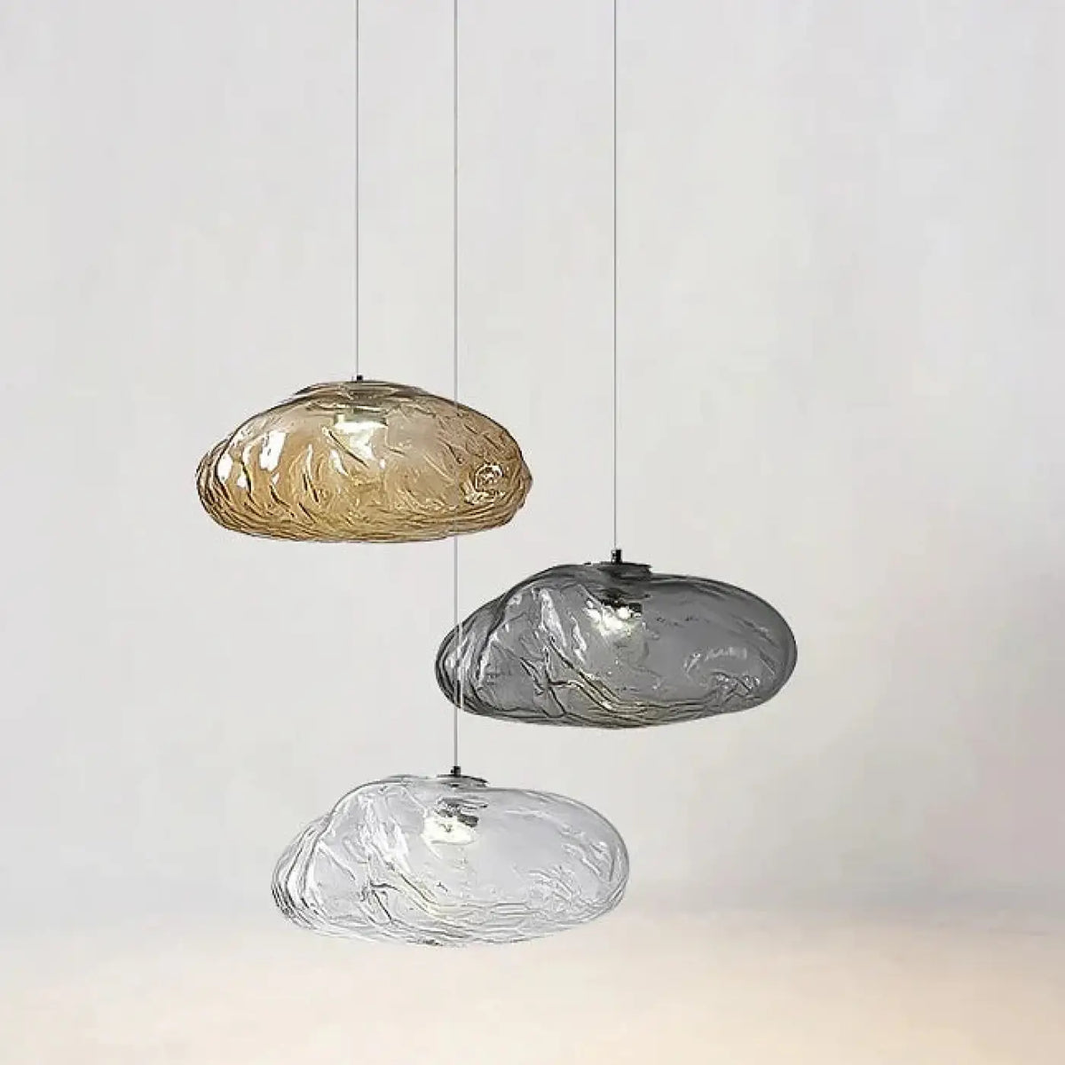 Suspension galet en verre texturé, trois tailles, trois teintes