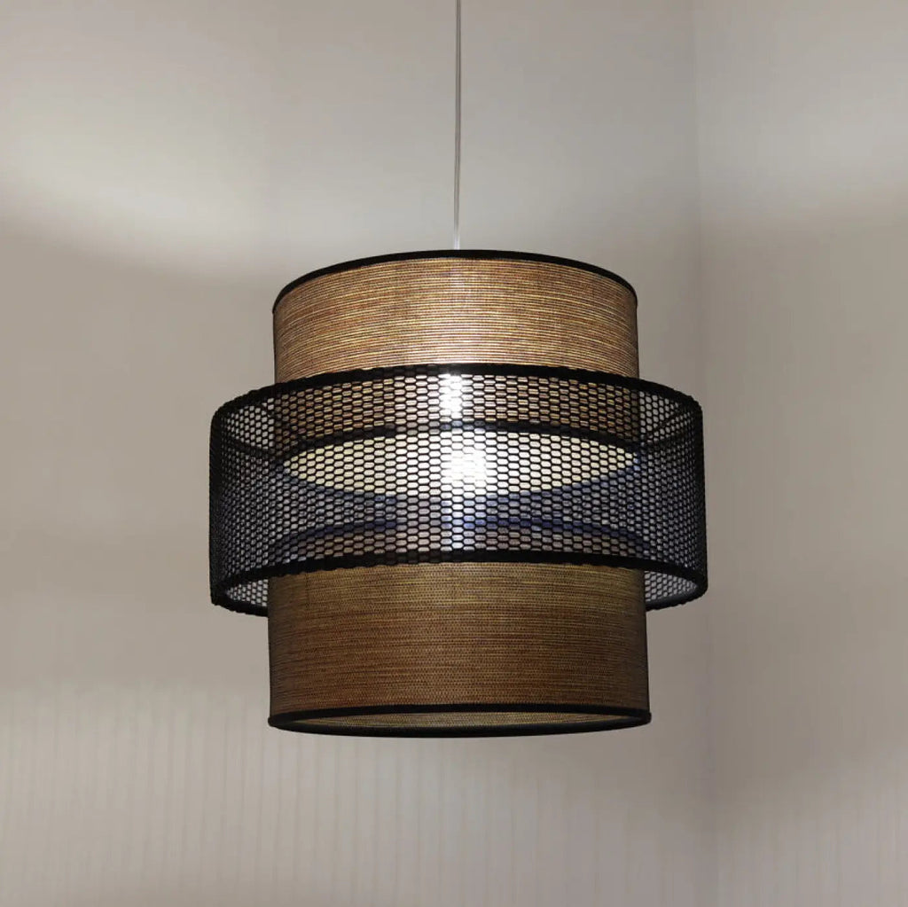 Suspension double cylindre, tissu effet bois et maille noire ajourée