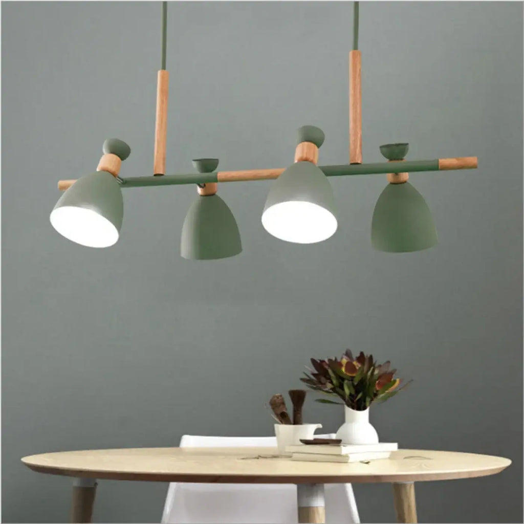 Suspension nordique à abat-jours orientables et bois clair