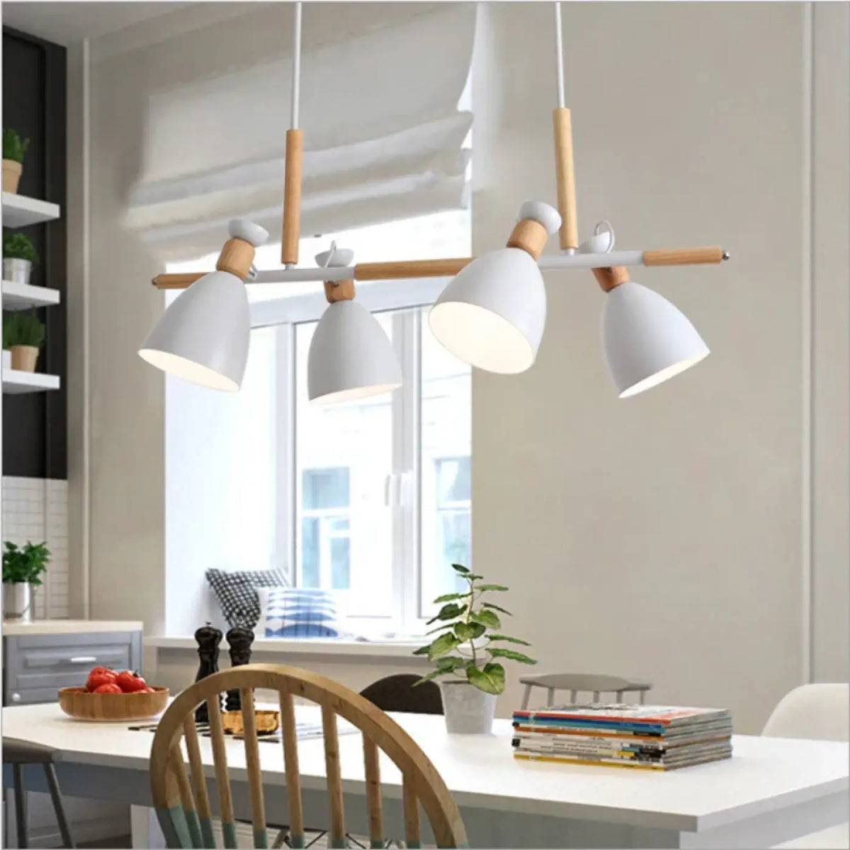 Suspension nordique à abat-jours orientables et bois clair, blanc