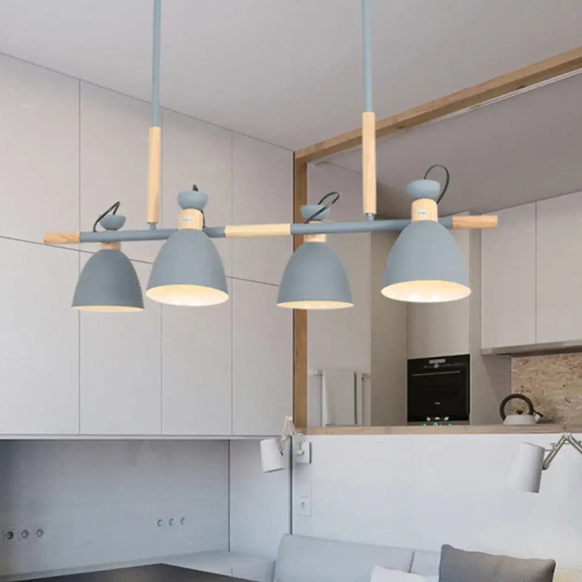 Suspension nordique à abat-jours orientables et bois clair