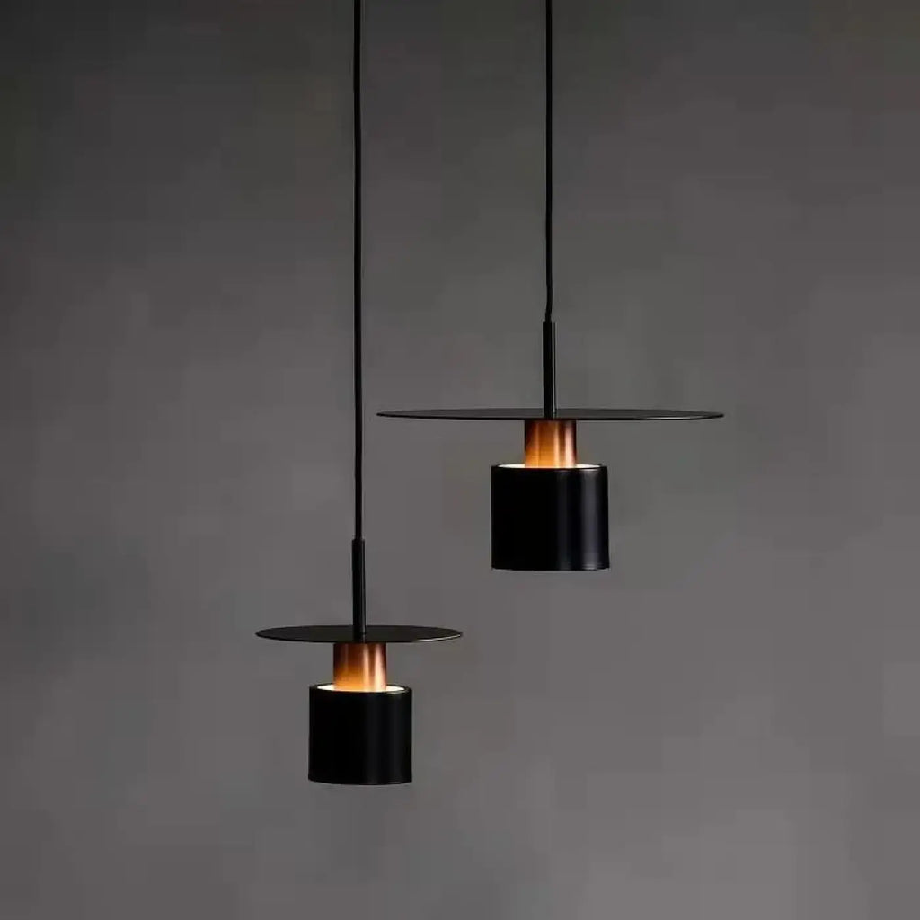 Suspension raffinée noire ou blanche, tailles S, M ou L