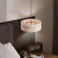 Suspension ronde en travertin, design minéral
