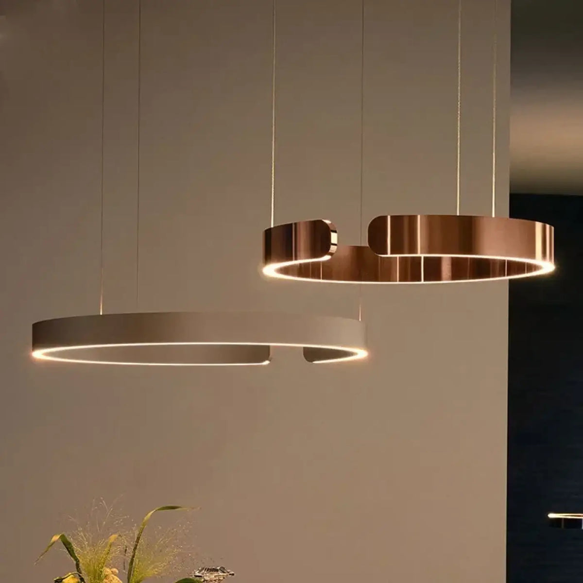 Suspension circulaire LED or rose, tailles S, M et L