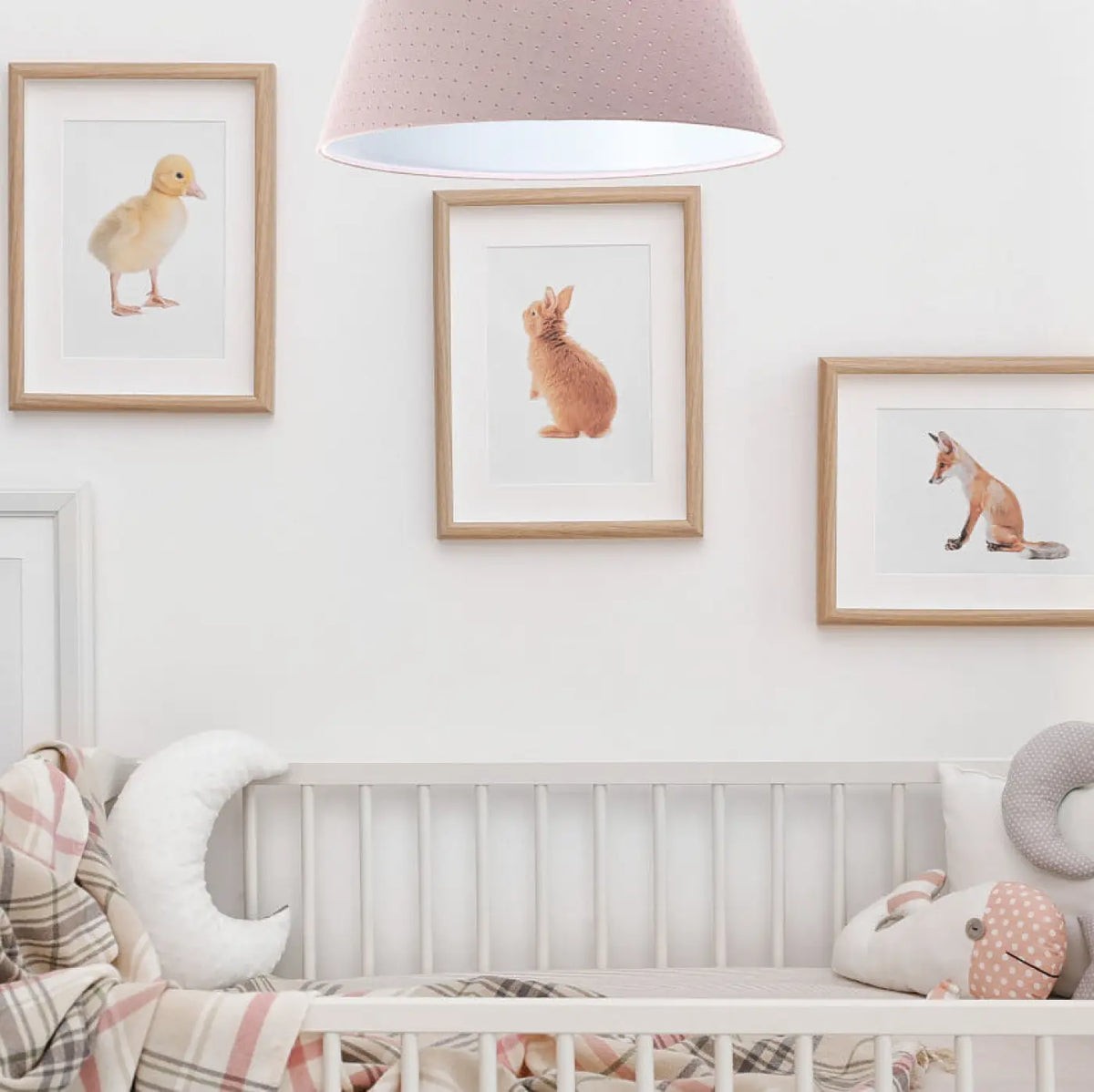 Suspension cloche en tissu effet velours vieux rose