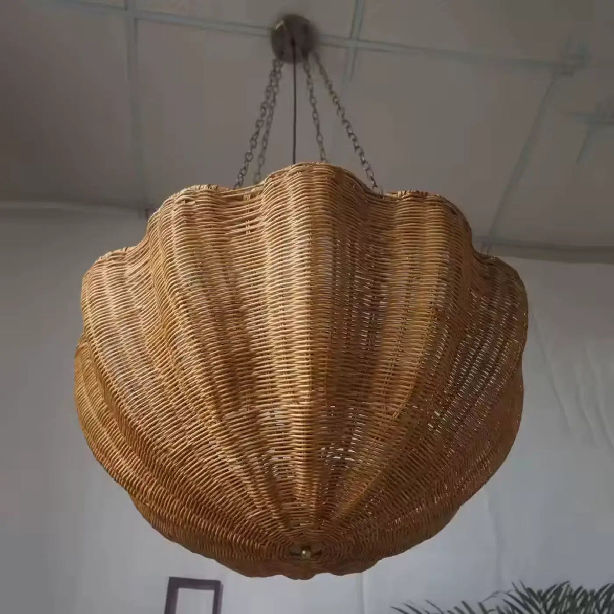 Suspension en rotin en forme de coquillage, tailles S à XL