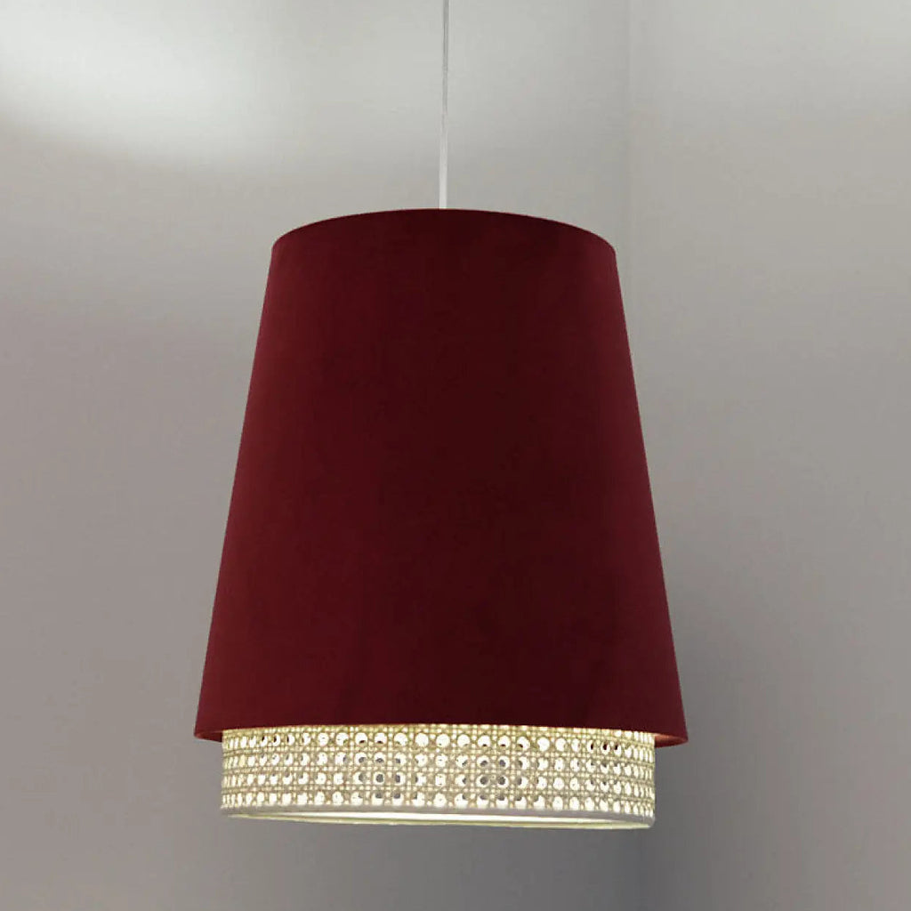 Suspension rouge moderne, abat-jour en rotin et tissu