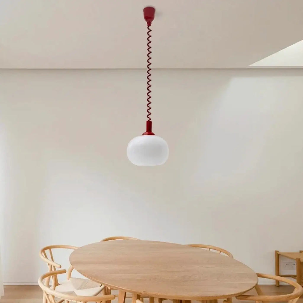 Suspension scandinave en verre blanc à câble spiralé coloré