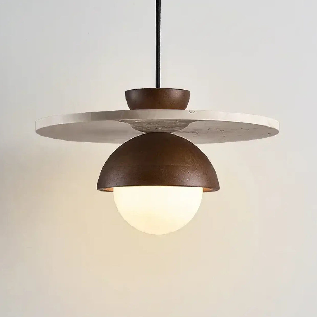 Suspension scandinave à base en bois et verre, trois teintes