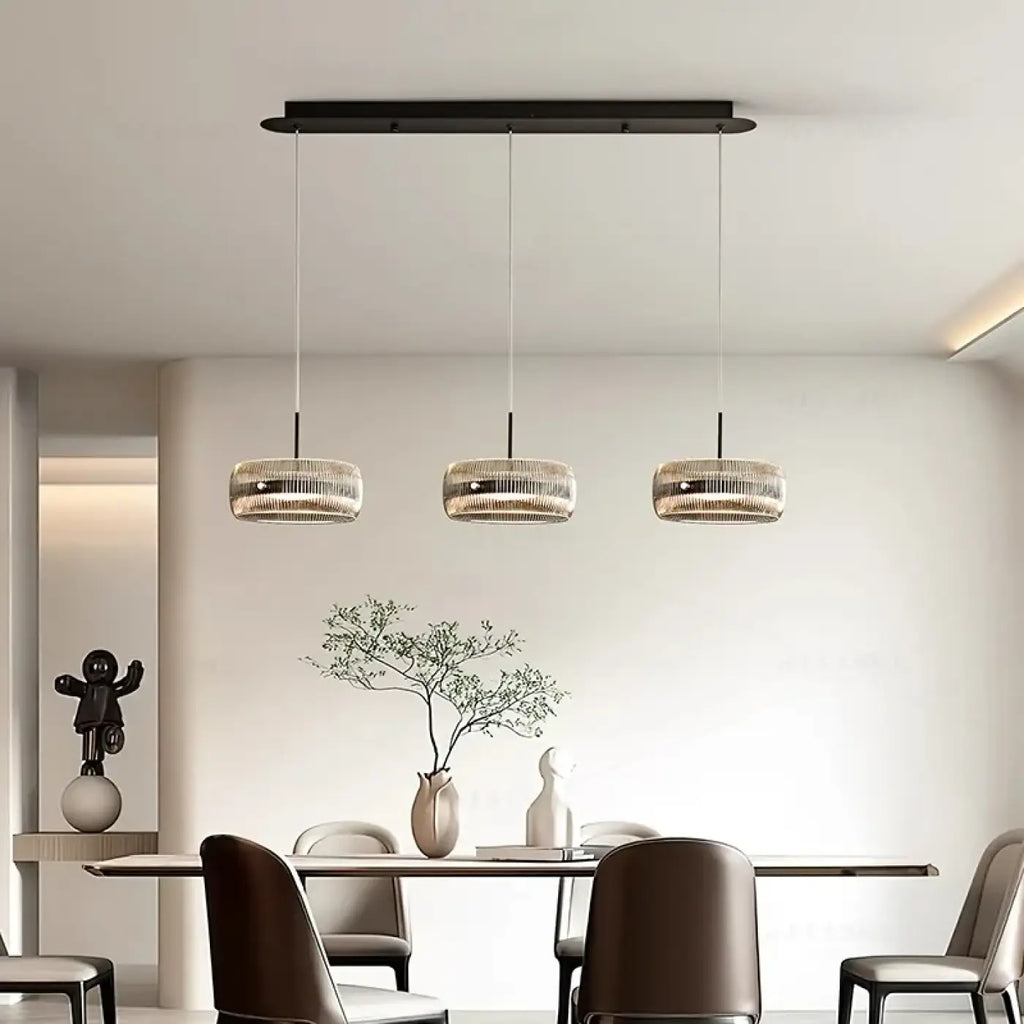 Suspension en verre transparent sur support noir, tailles S et M