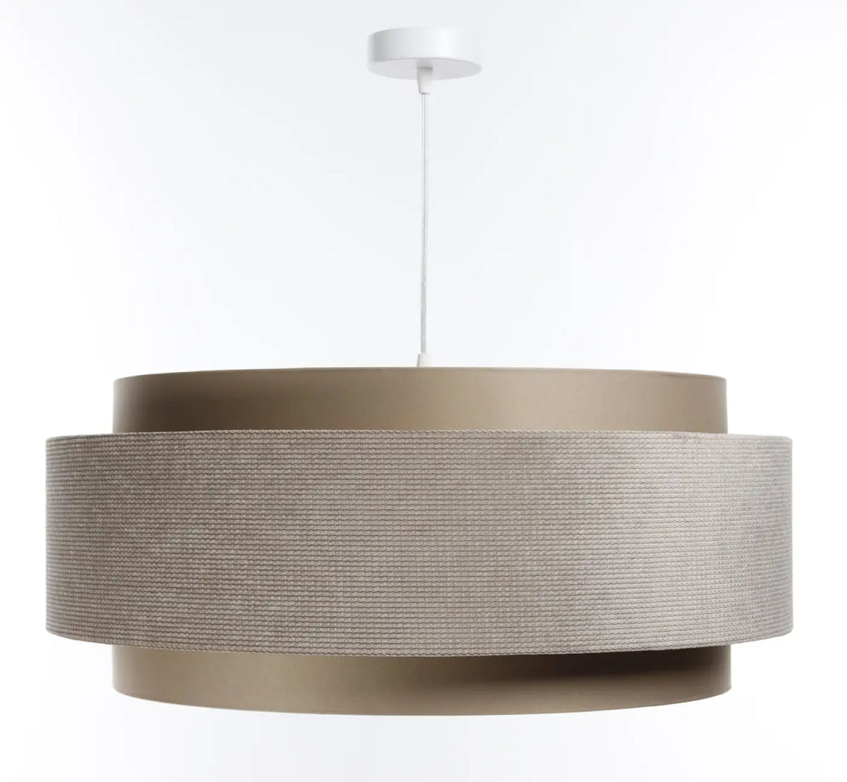 Suspension en tissu beige et doré, finitions soignées