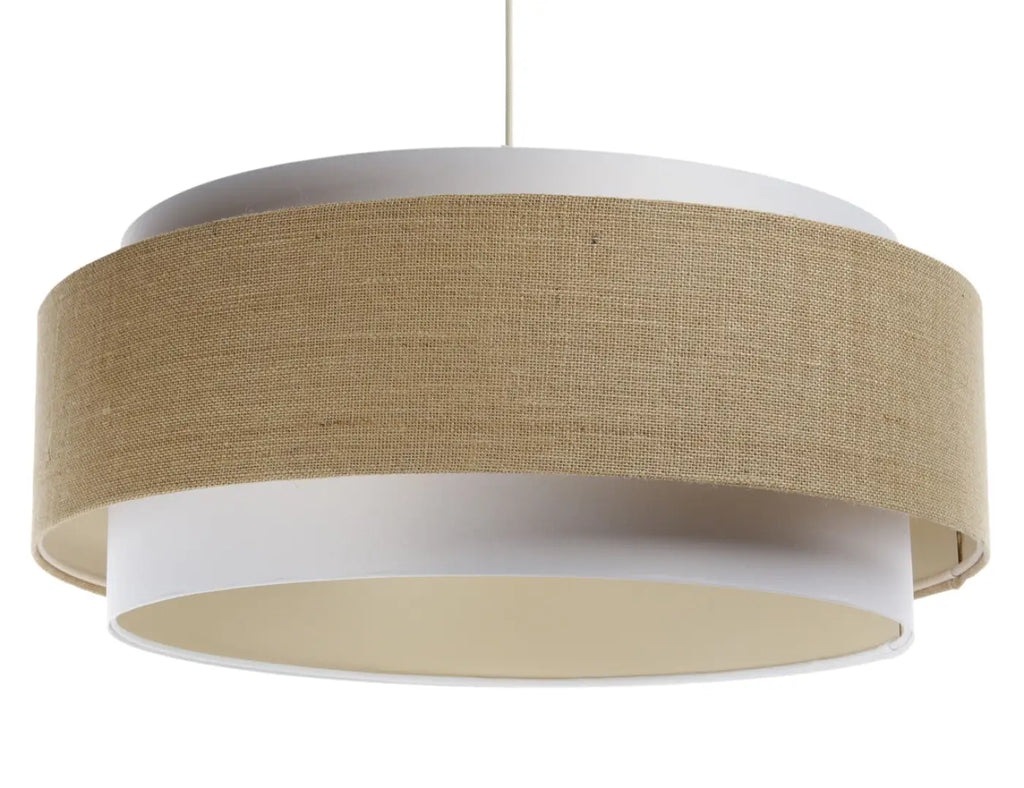 Suspension en tissu blanc, beige et écru, tons naturels