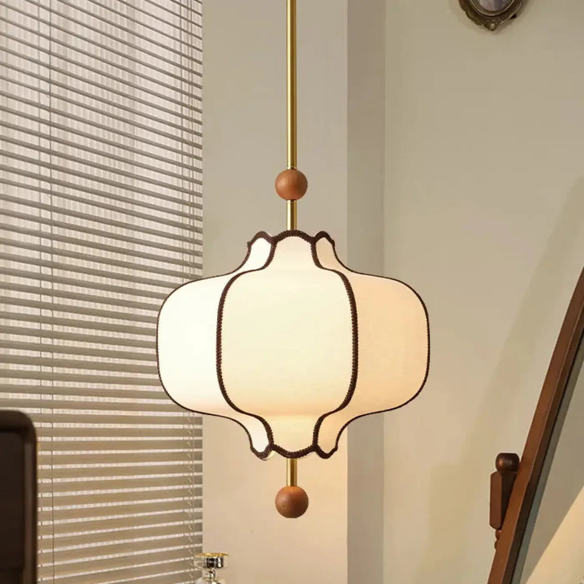 Suspension chic en tissu blanc, trois teintes de lumière