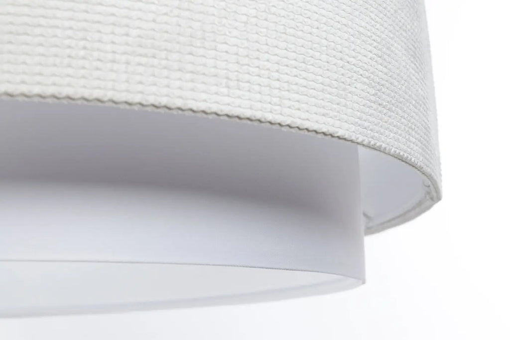 Suspension en tissu blanc et crème, style sobre