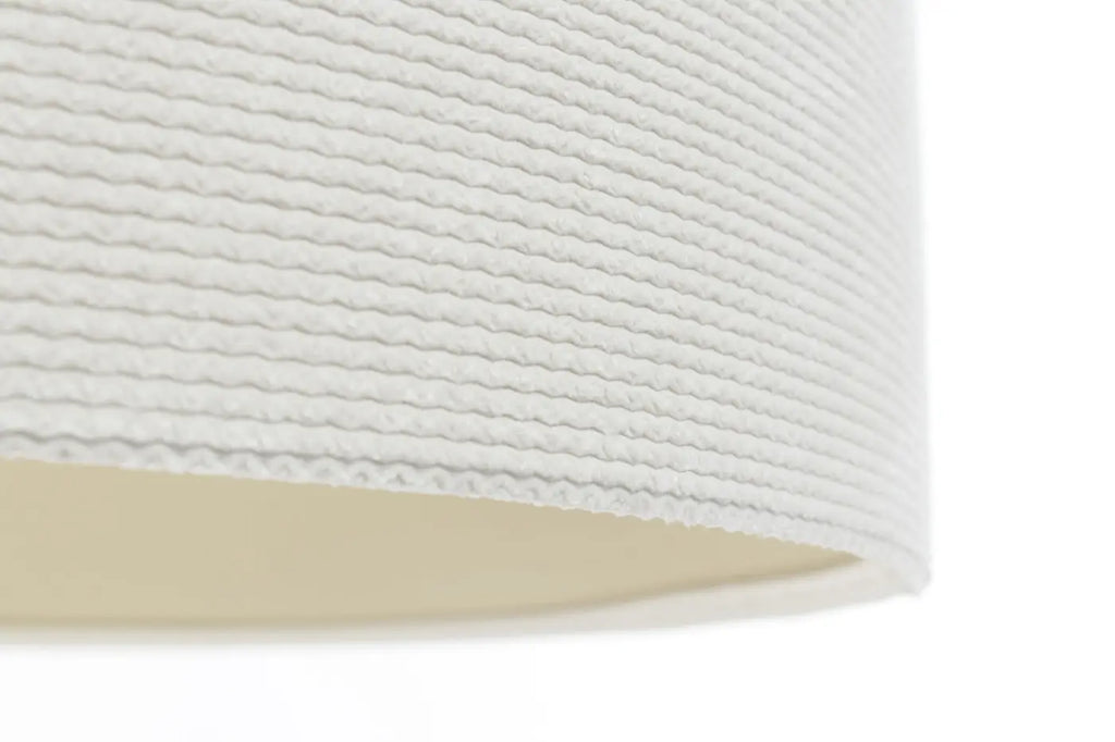 Suspension en tissu blanc crème et écru, lumière douce