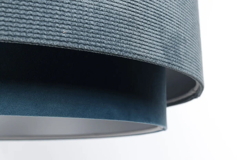 Suspension en tissu bleu clair à intérieur argenté