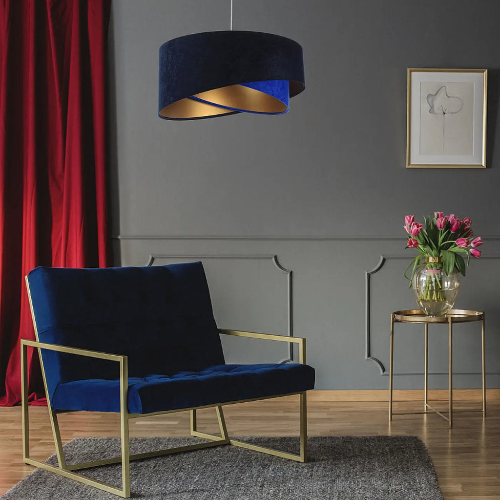 Suspension en tissu bleu marine effet velours, intérieur doré
