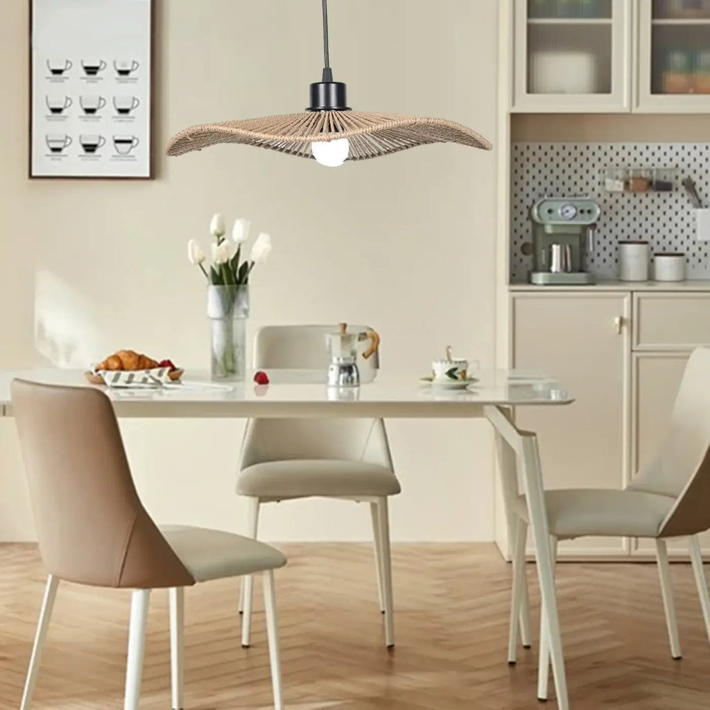 Suspension tressée d'aspect naturel, coloris beige ou noir