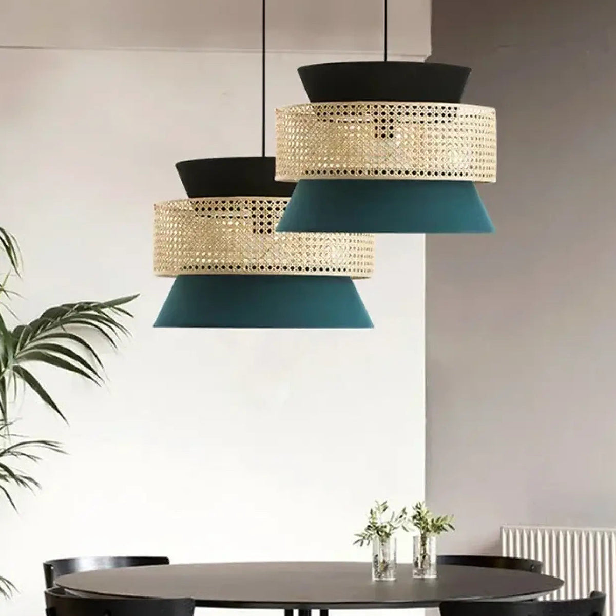 Suspension tricolore en cannage, rotin et bambou, quatre tailles