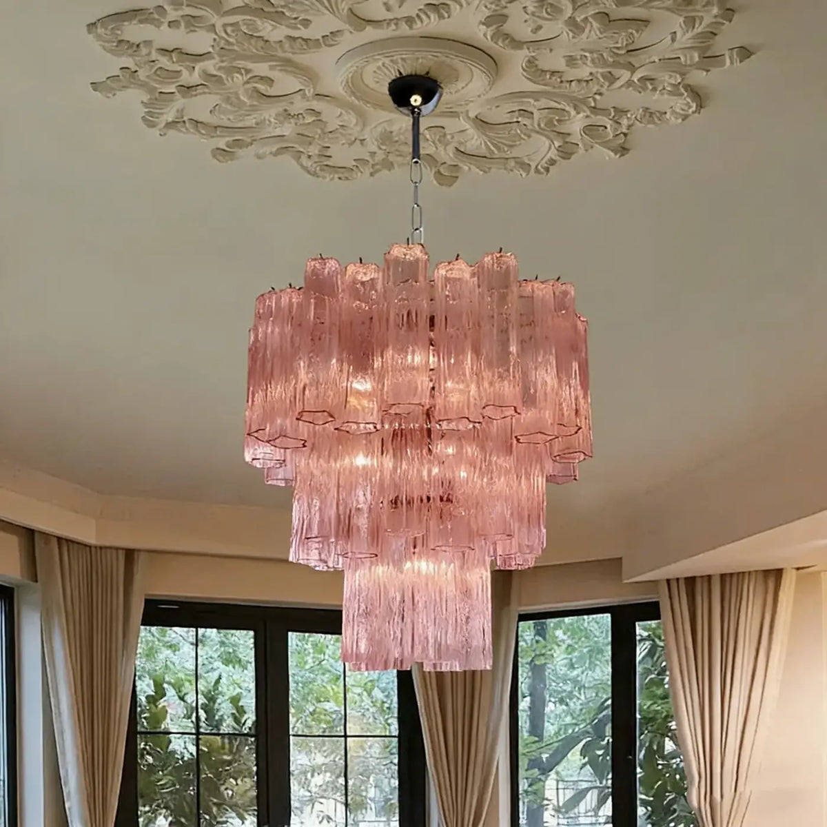 Suspension en verre au design épuré, rose, bleue ou blanche, rose