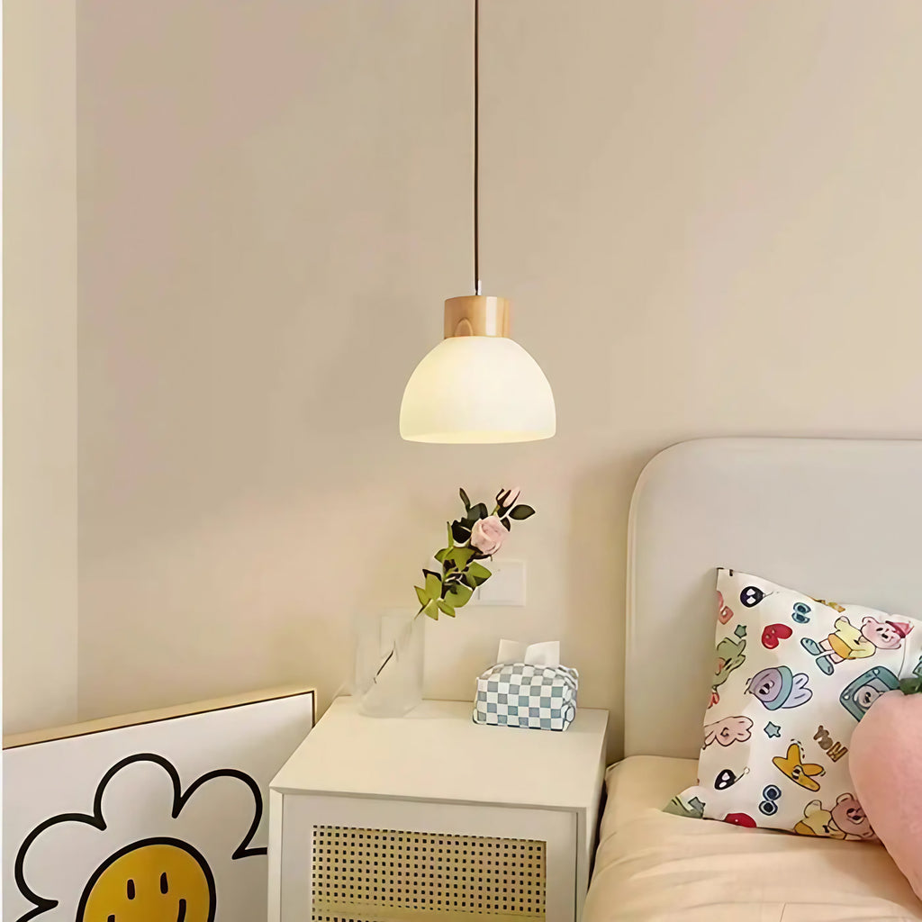Suspension en verre à détails en bois naturel, tailles S ou M