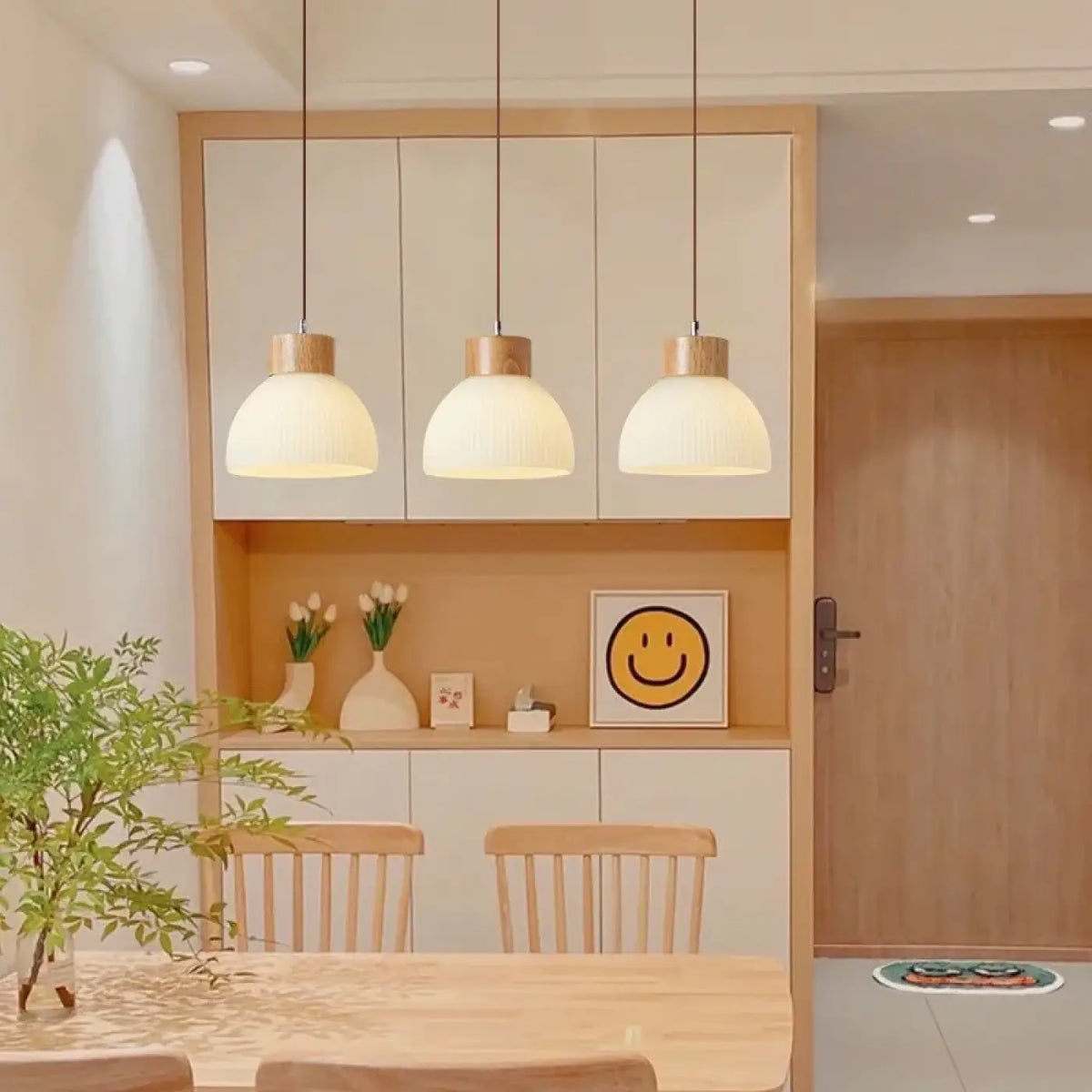 Suspension en verre à détails en bois naturel, tailles S ou M