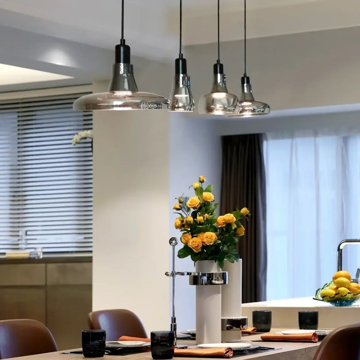 Suspension moderne en verre fumé, quatre modèles au choix
