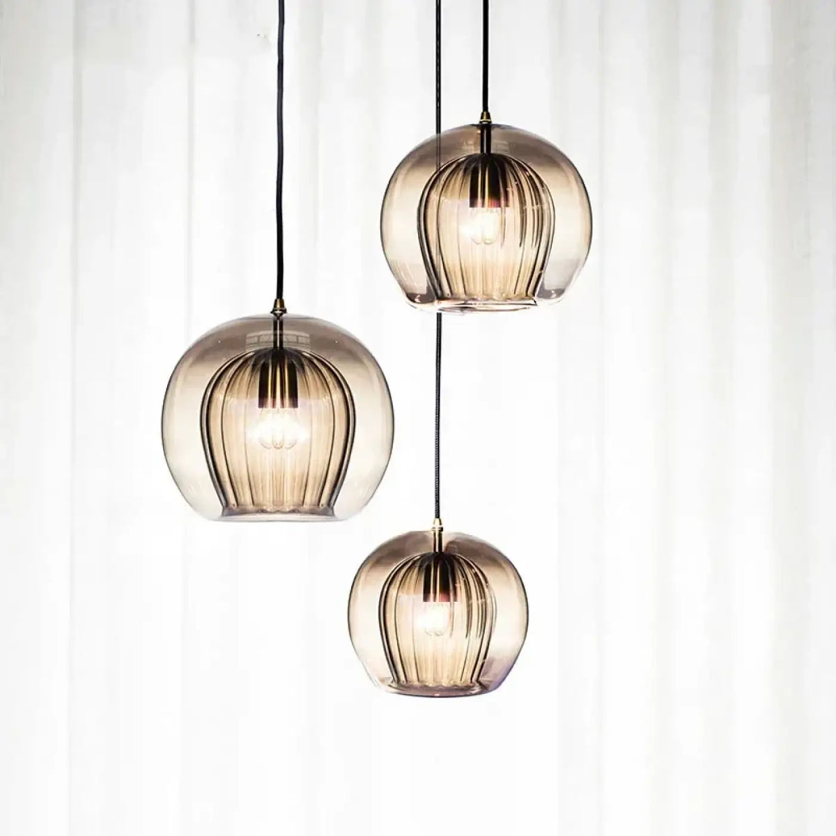 Suspension en verre moderne, cognac, gris ou transparent