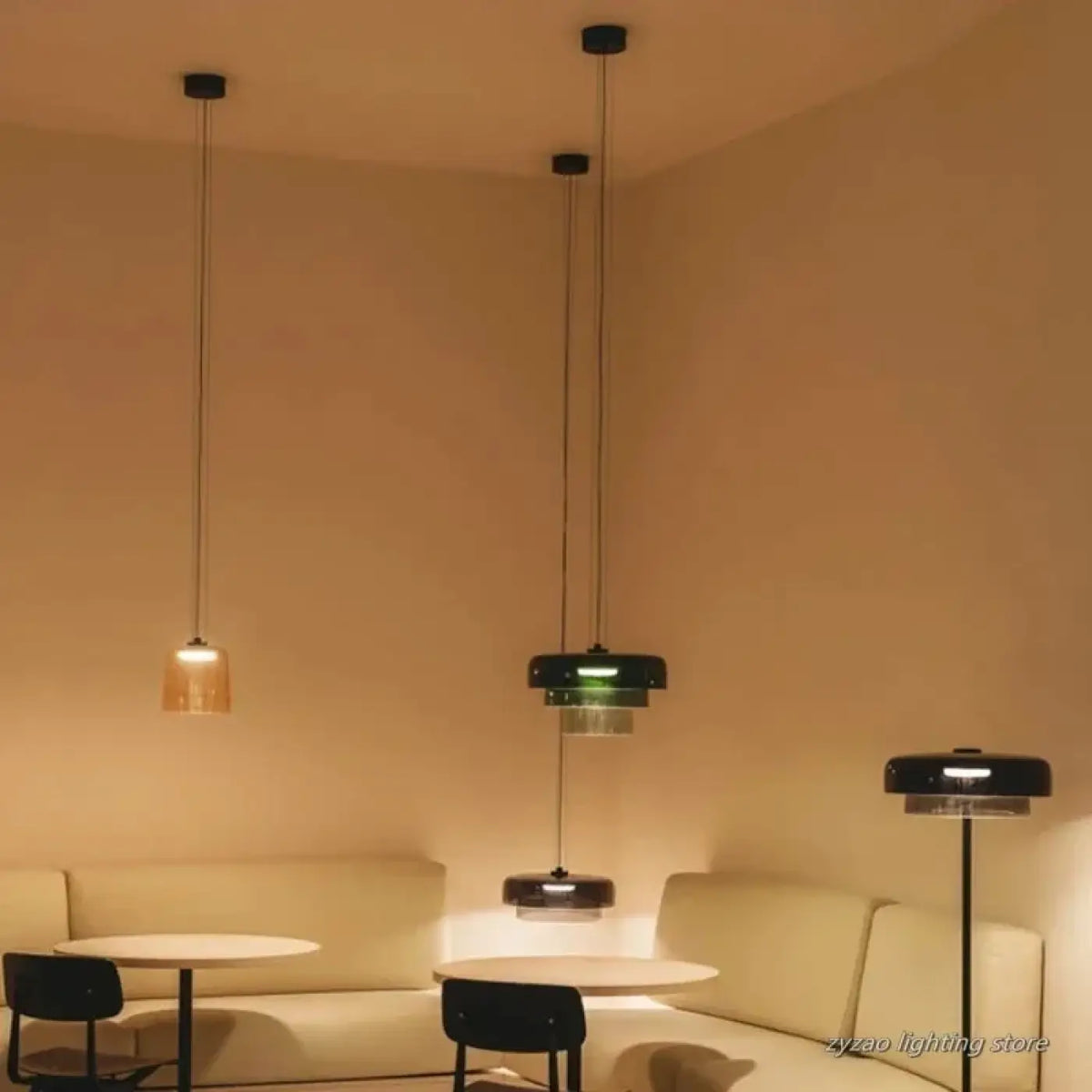 Suspension globe en verre teinté, orange ou vert