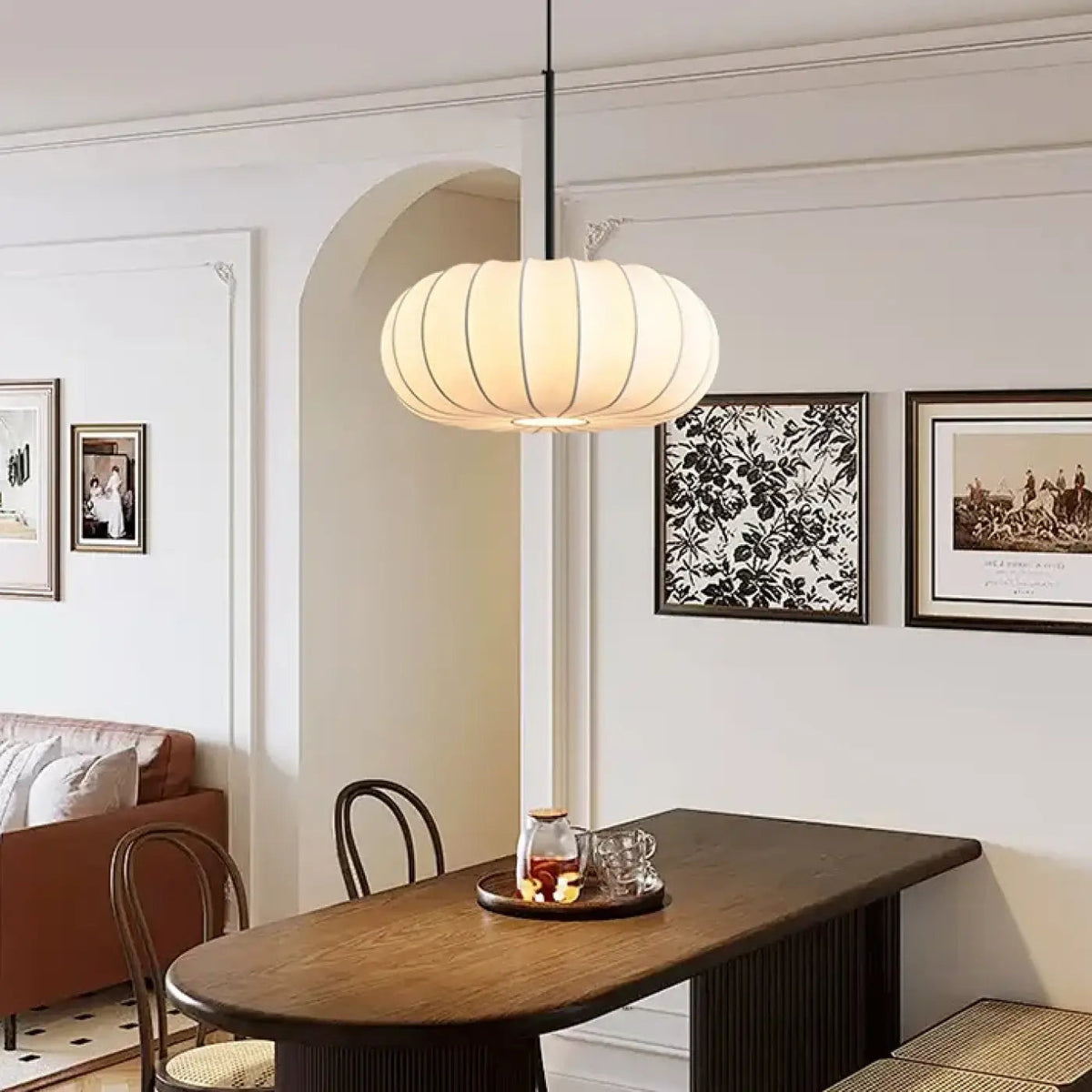 Suspension minimaliste en quatre tailles, blanc chaud ou froid