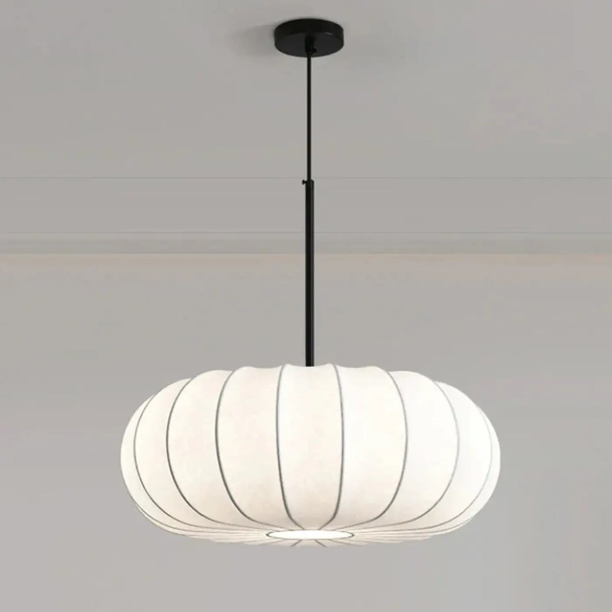 Suspension minimaliste en quatre tailles, blanc chaud ou froid
