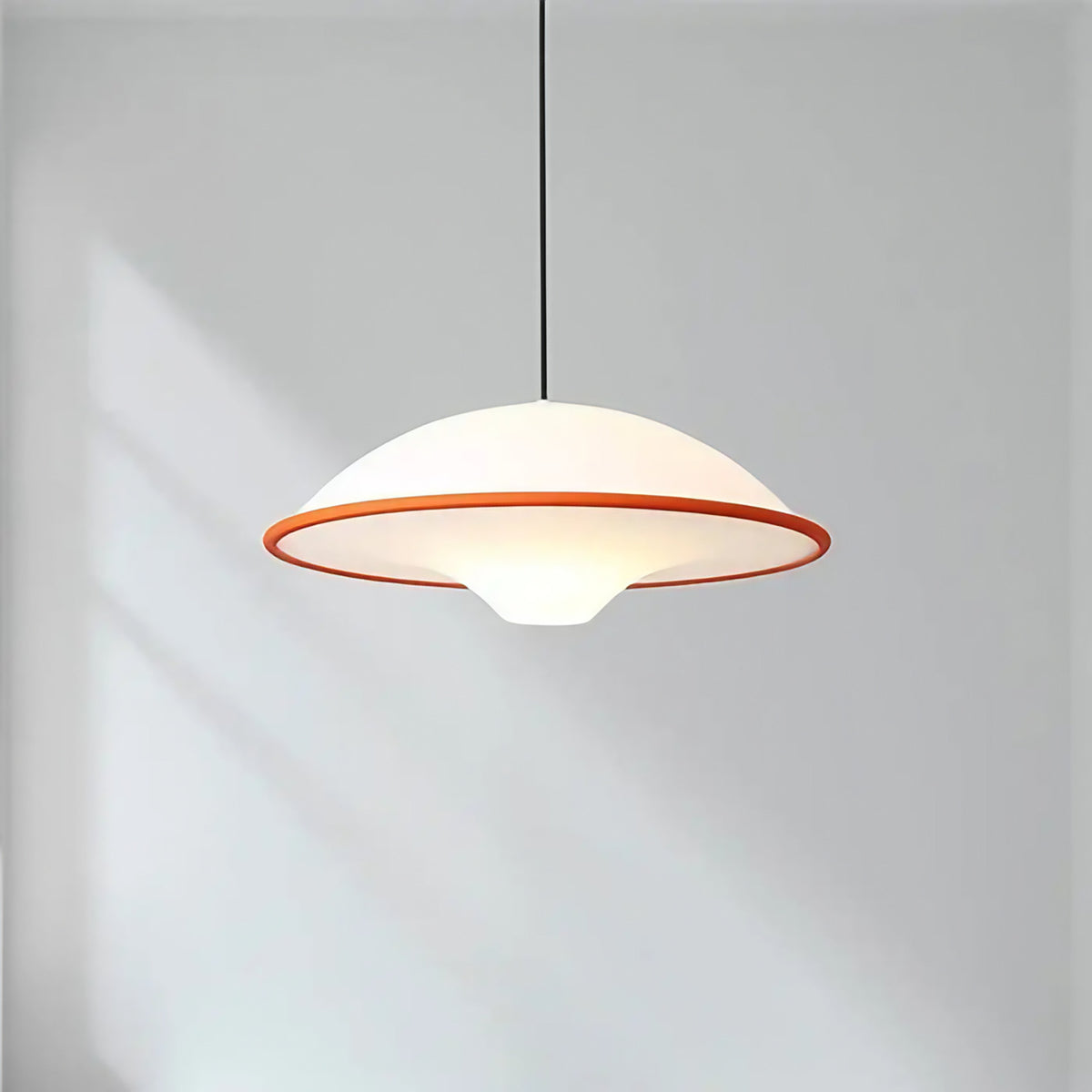 Suspension épurée pour salle à manger, noir ou orange, orange