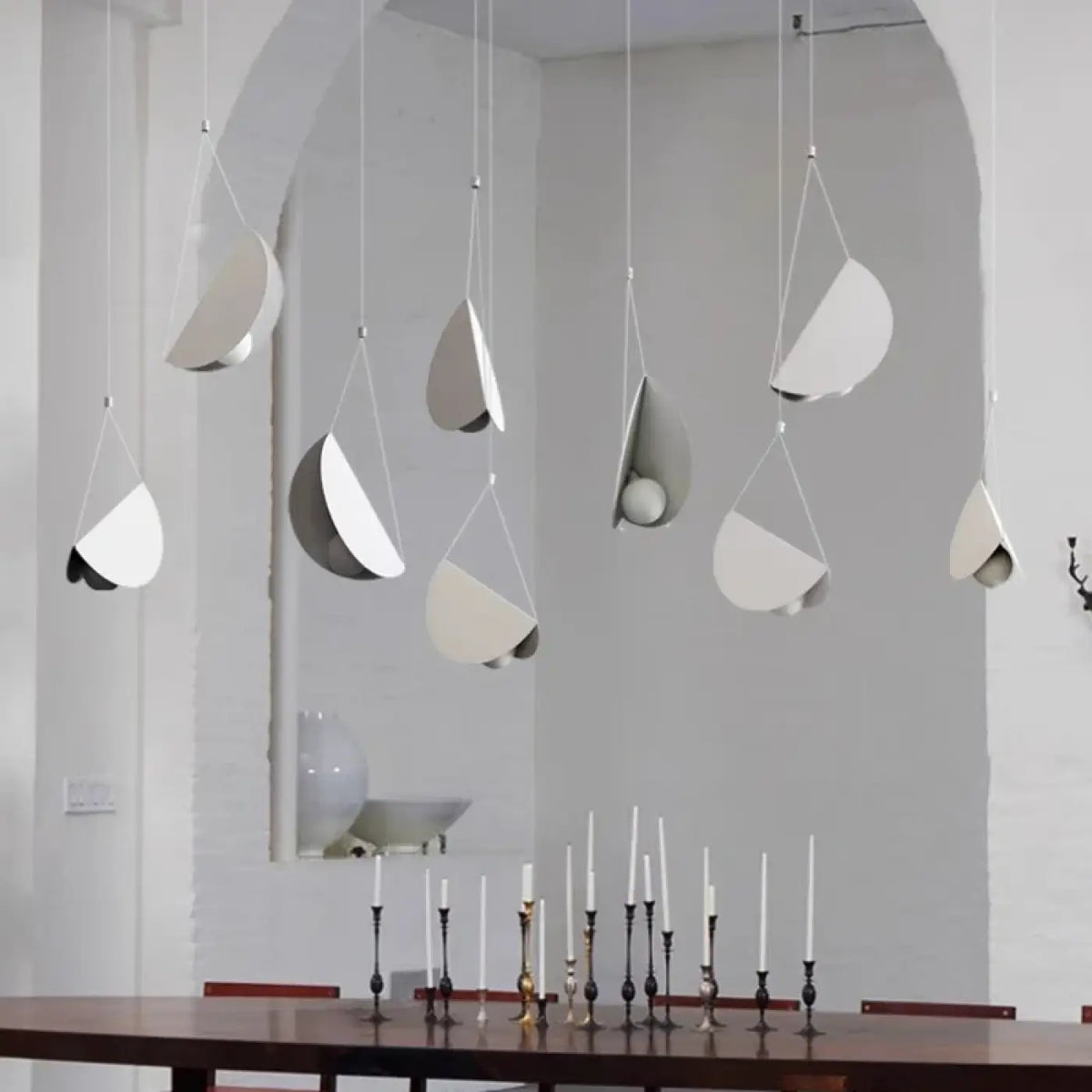 Suspension origami blanche aux plis lumineux, tailles S, M, L