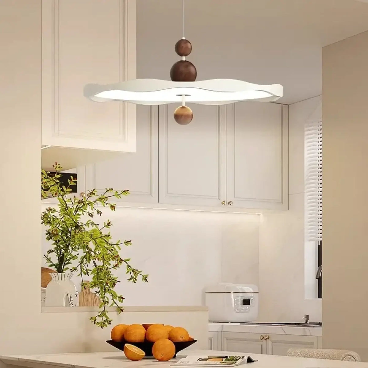 Suspension ondulée en bois et métal, quatre tailles