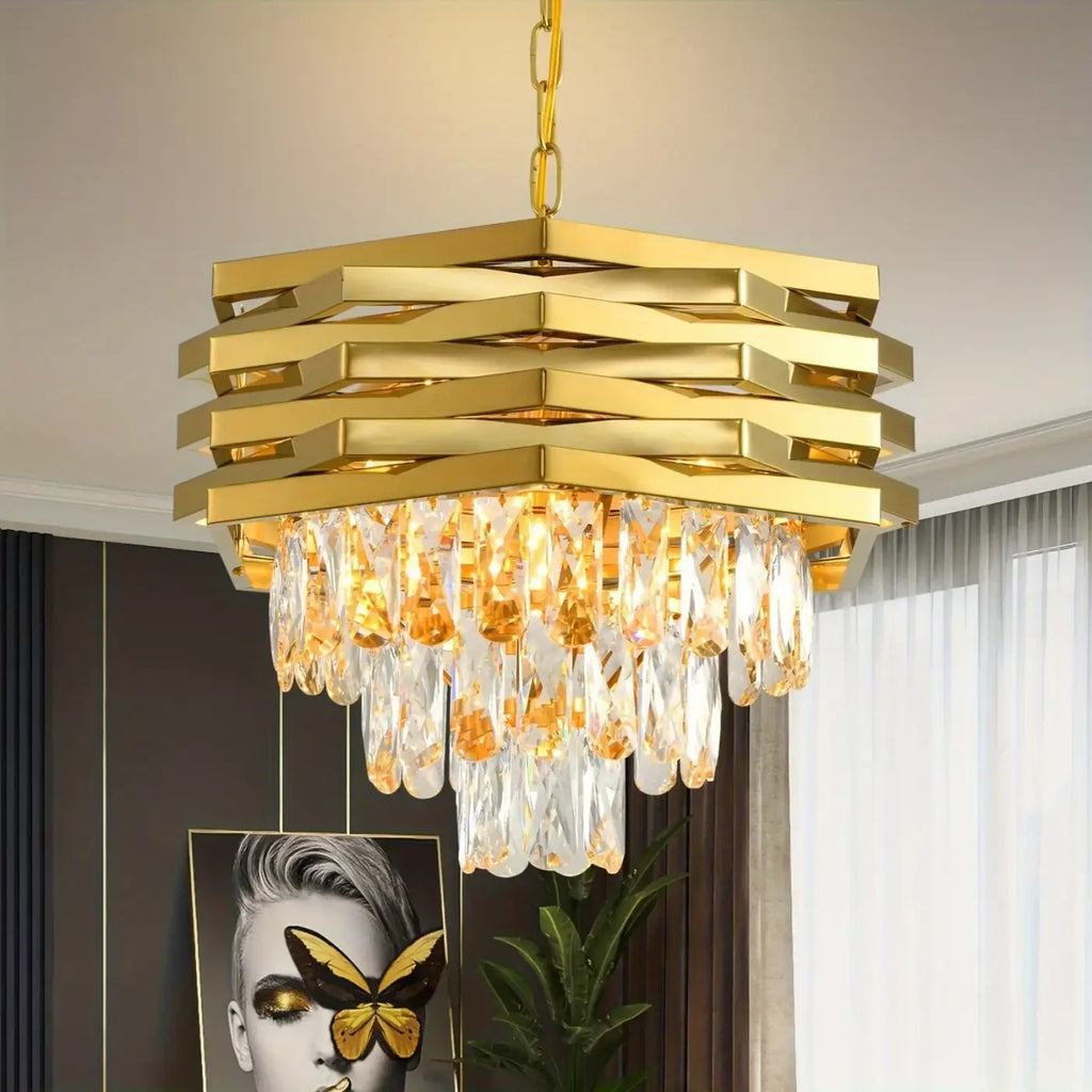Suspension moderne dorée ornée de cristaux
