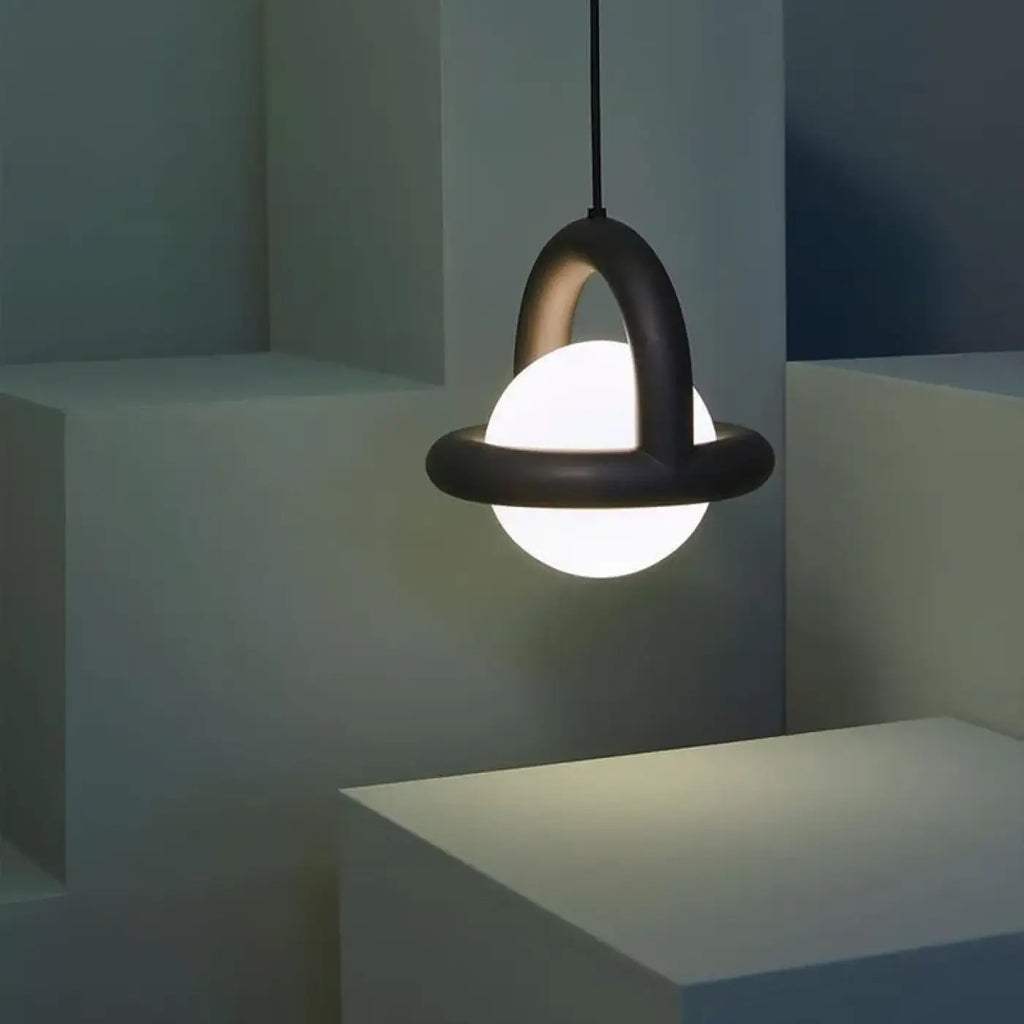 Suspension globe LED à anneau coloré, six coloris, noir